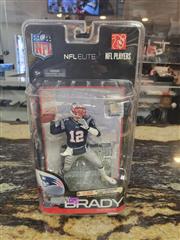 MCFARLANE NFL ELITE TOM BRADY (BLUE JERSEY) NEW ENGLANFD PATRIOTS ACTION FIGURE